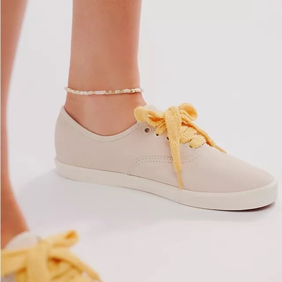 Vans x Free People Authentic Sneakers Cream Canvas Orange Laces Women 8 Men 6.5 - Picture 2 of 8